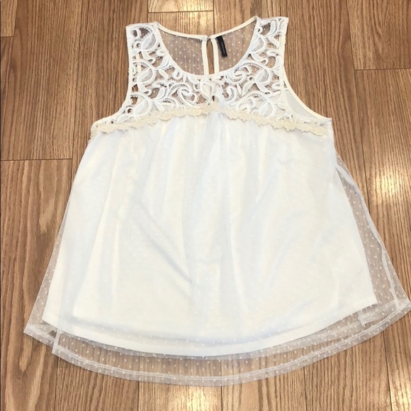 Maurices Tops - Maurices white lace tank top.